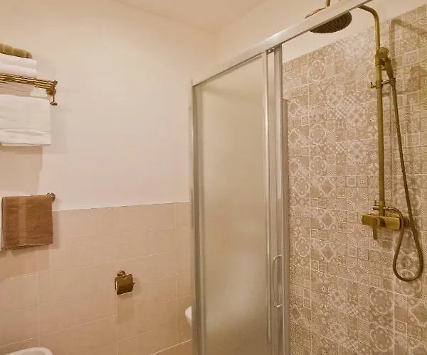 Bed & Breakfast Golden