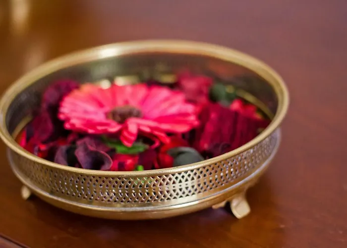 Golden לינה וארוחת בוקר