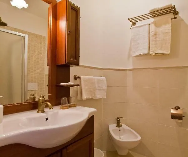 Golden טריאסטה